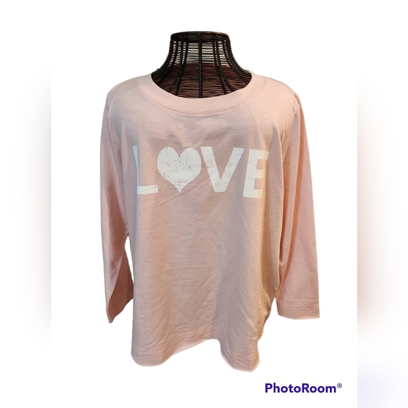 STUDIO UNTOLD size M LOVE sweatshirt. Light pink, unfinished hem - Picture 1 of 7
